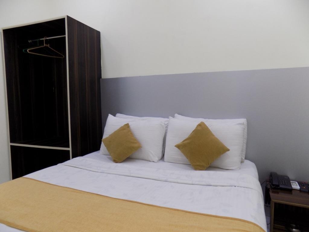 Maha Residency Bed & Breakfast - Mumbai, Mumbai